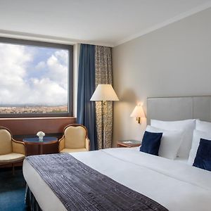 Executive King Room Lounge & Spa Access